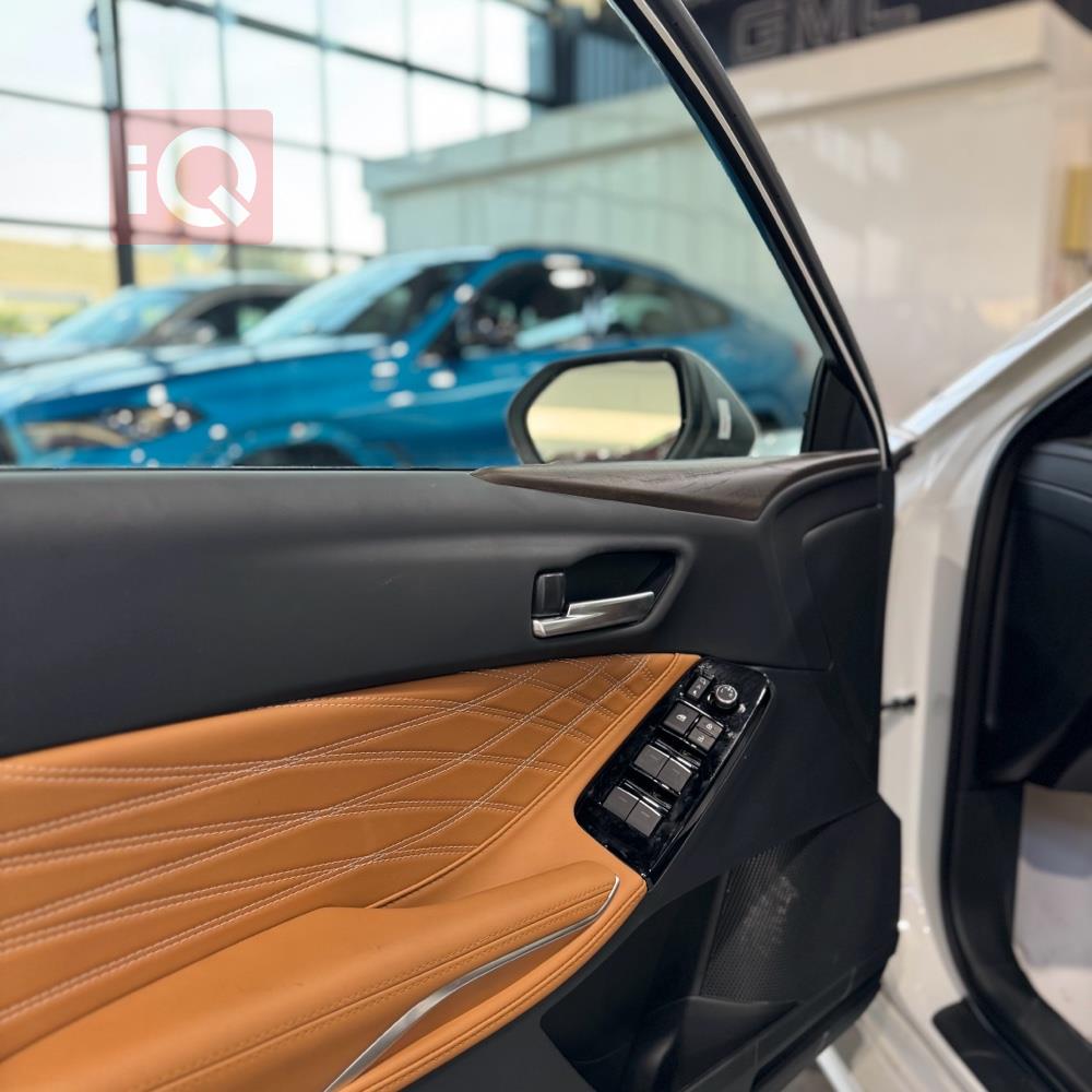 تۆیۆتا ئەڤەلۆن